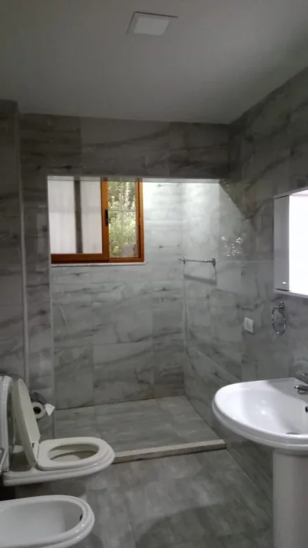 Tirane, shes apartament 1+1 Kati 1, 54 m² 100.000 € (Te Oxhaku)