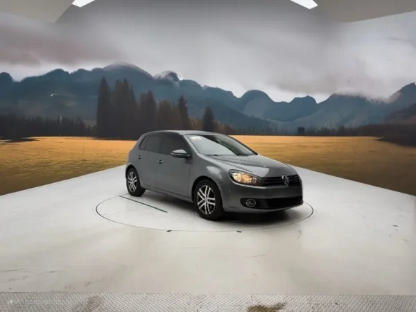 Tirane, jap me qera makine Golf 6 Nafte, gri e erret automatik 25 €