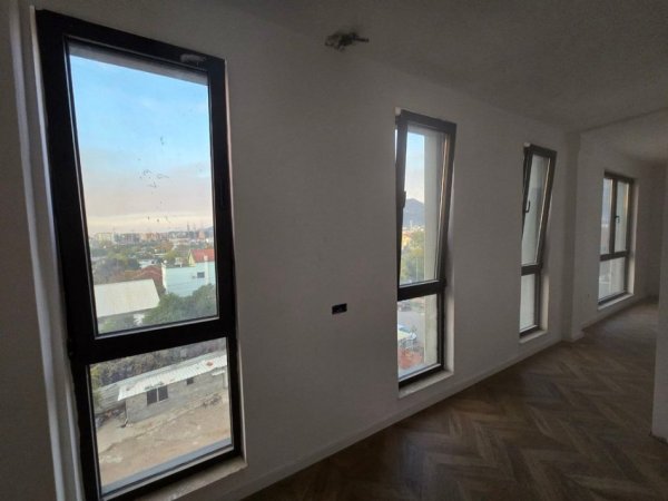 Tirane, shitet apartament 2+1+Aneks+Ballkon Kati 3, 146 m² 255.000 € (BULEVARDI I RI)