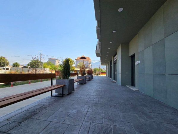 Tirane, shitet apartament 2+1+Aneks+Ballkon Kati 3, 146 m² 255.000 € (BULEVARDI I RI)
