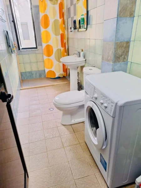 Golem, shes apartament 1+1 Kati 2, 64 m² 85.000 € (Rruga Skënderbej)