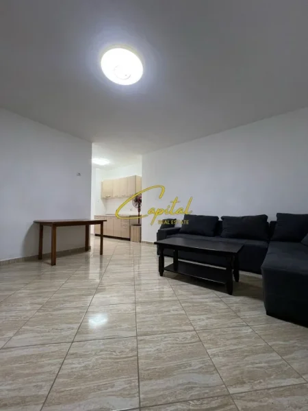 Tirane, jepet me qera apartament 2+1 Kati 1, 100 m² 500 € (ASTIR)