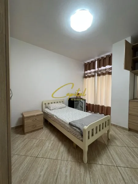 Tirane, jepet me qera apartament 2+1 Kati 1, 100 m² 500 € (ASTIR)
