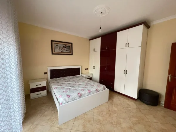 Tirane, jepet me qera shtepi 2+1 Kati 3, 136 m² 400 € (Jepet me Qera Super Shtepia 2+1 ne Fresk)