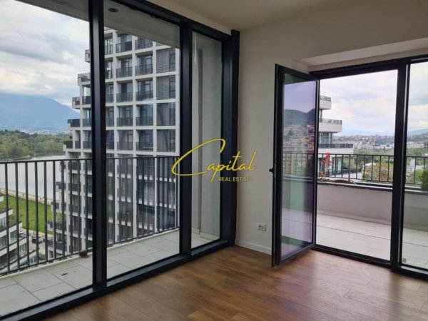 Tirane, jepet me qera zyre Kati 10, 140 m² 1.600 € (KOMPLEKSI LAKE VIEW)