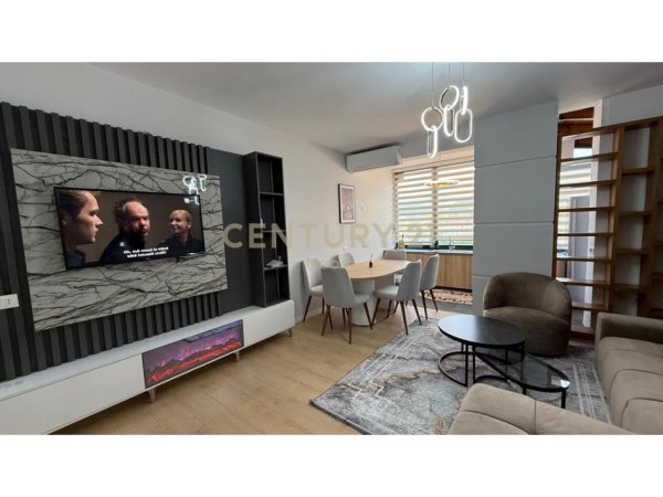 Tirane, jepet me qera apartament 2+1+Aneks+Ballkon Kati 6, 100 m² 1.000 € (Rruga e Elbasanit)