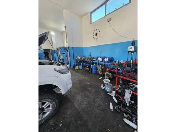 Durres, jepet me qera ambjent biznesi Kati 0, 1.000 m² 600 € (fllak)