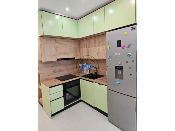 Durres, jepet me qera apartament 2+1 Kati 10, 100 m² 600 € (UKD, Durrës.)