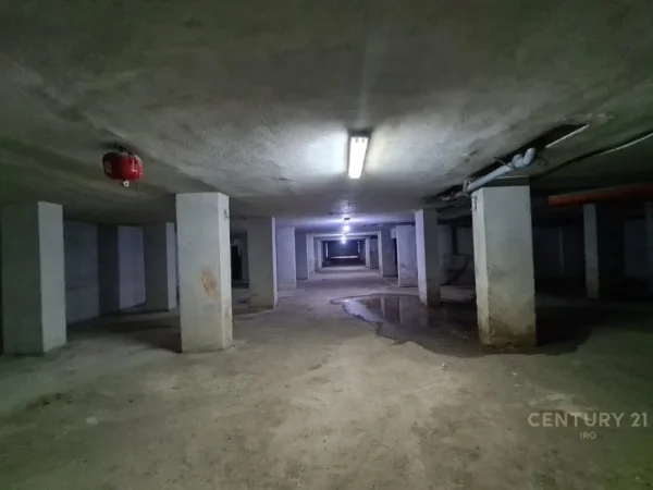 Tirane, shes ambjent biznesi Kati -1, 500 m² 425.000 € (Irfan Tomini)