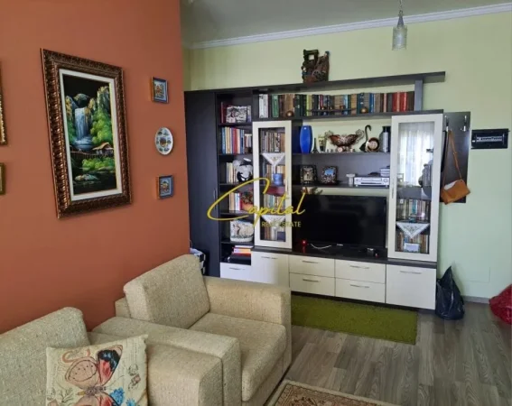 Tirane, shitet apartament 1+1 Kati 3, 64 m² 100.000 € (FRESKU)