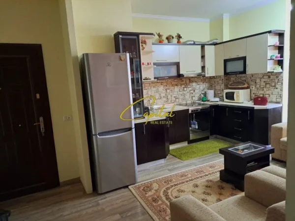 Tirane, shitet apartament 1+1 Kati 3, 64 m² 100.000 € (FRESKU)