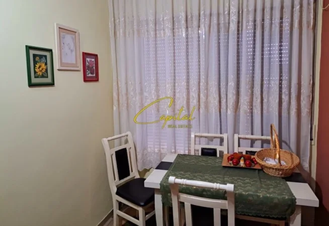 Tirane, shitet apartament 1+1 Kati 3, 64 m² 100.000 € (FRESKU)