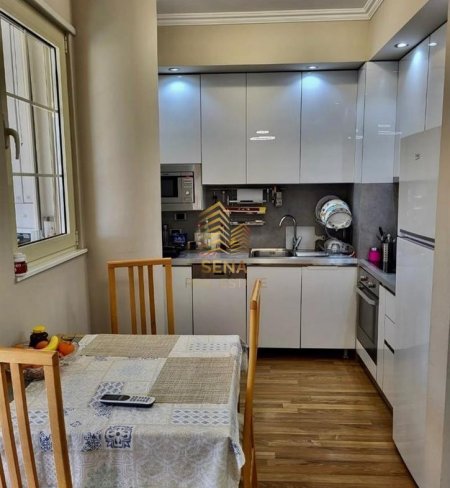 Tirane, jepet me qera apartament 2+1+Ballkon Kati 5, 100 m² 700 € (Don Bosko)