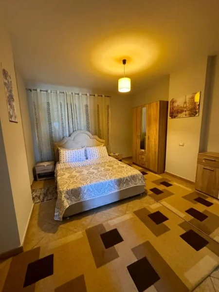 Durres, jepet me qera apartament+verande | Penthouse 2+1+Aneks+Ballkon Kati 10, 170 m² 500 € (Pranvera Durres)
