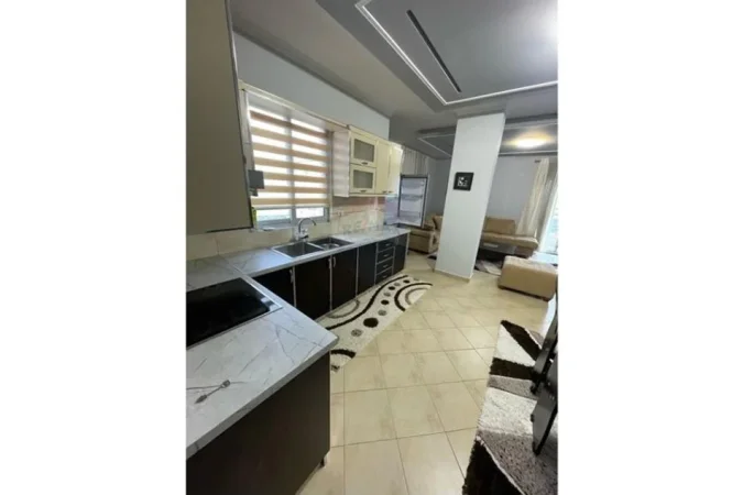 Tirane, jepet me qera apartament 2+1+Ballkon Kati 4, 100 m² 680 € (Rruga Kodra e Diellit)