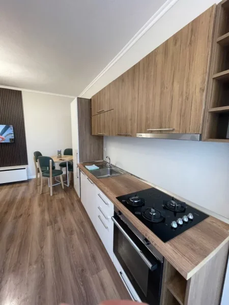 Durres, shitet apartament 2+1+Aneks+Ballkon Kati 6, 82 m² 111.000 € (Rruga Pavaresia)