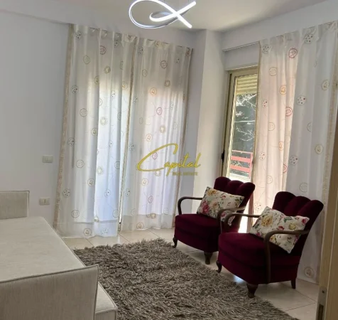 Tirane, jepet me qera apartament 2+1 Kati 1, 106 m² 630 € (RRUGA KONGRESI I MANASTIRIT)