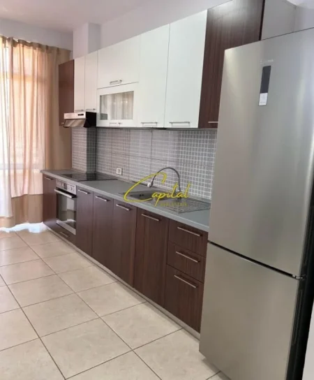 Tirane, jepet me qera apartament 2+1 Kati 1, 106 m² 630 € (RRUGA KONGRESI I MANASTIRIT)