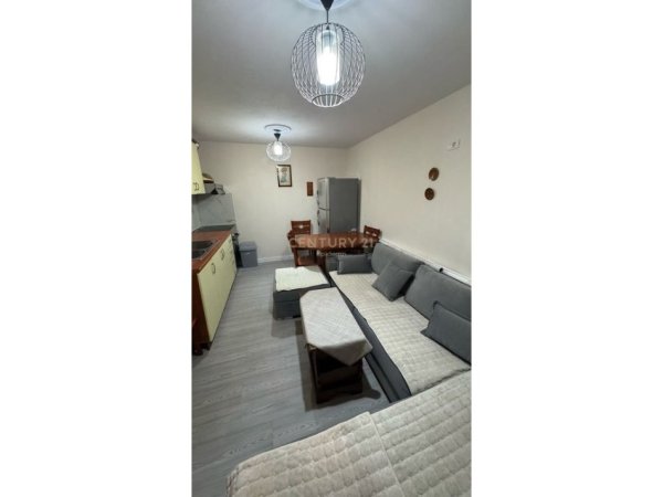 Tirane, jepet me qera apartament Kati 1, 51 m² 400 € (rajoni numer 4)