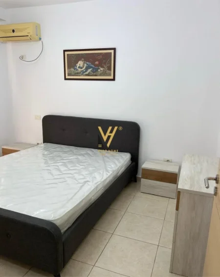Tirane, jepet me qera apartament 2+1+Ballkon Kati 1, 106 m² 630 € (RRUGA KONGRESI I MANASTIRIT)