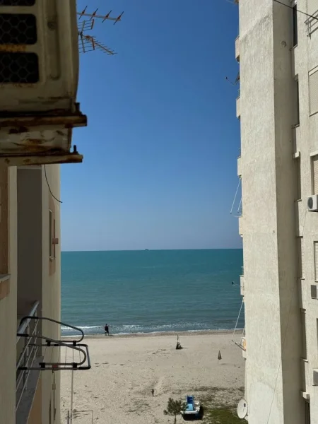 Durres, shitet apartament 1+1+Aneks+Ballkon Kati 3, 74 m² 145.000 € (Shkemb i Kavajes)