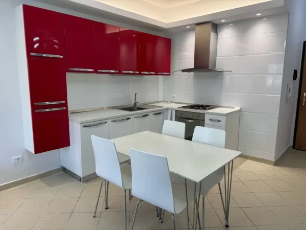 Durres, shitet apartament 1+1+Aneks+Ballkon Kati 3, 74 m² 145.000 € (Shkemb i Kavajes)