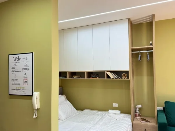 Tirane, jap me qera garsonier 1+1+Ballkon , 35 m² 35 € (Frederik Shiroka)