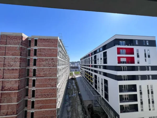 Tirane, shitet apartament 2+1 Kati 6, 143.000 € (UNIVERS CITY)