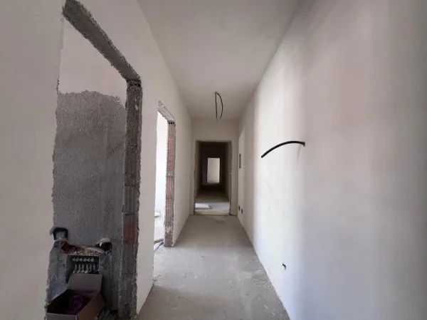 Tirane, shitet apartament 2+1 Kati 6, 143.000 € (UNIVERS CITY)