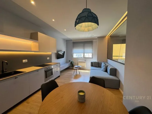 Tirane, jepet me qera apartament 2+1+Aneks+Ballkon Kati 11, 72 m² 750 € (Kompleksi Halili, Selvia)