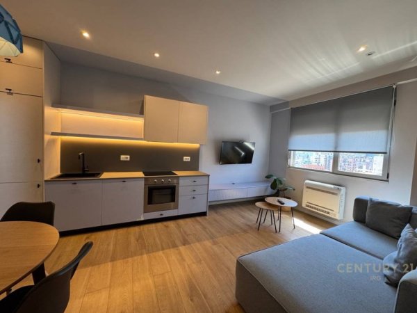 Tirane, jepet me qera apartament 2+1+Aneks+Ballkon Kati 11, 72 m² 750 € (Kompleksi Halili, Selvia)