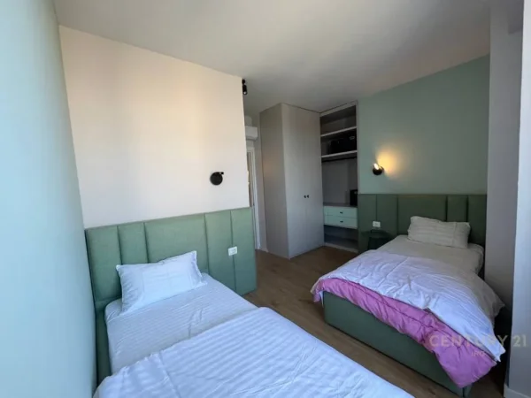 Tirane, jepet me qera apartament 2+1+Aneks+Ballkon Kati 11, 72 m² 750 € (Kompleksi Halili, Selvia)