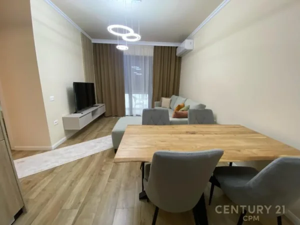 Tirane, jap me qera apartament 1+1+Aneks+Ballkon Kati 4, 68 m² 1.000 € (Liqeni i thate)