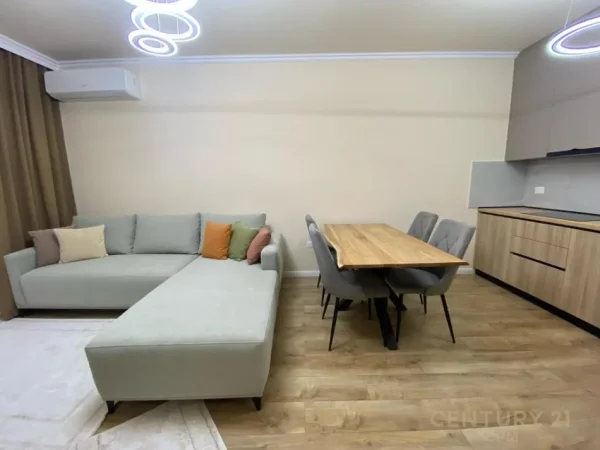 Tirane, jap me qera apartament 1+1+Aneks+Ballkon Kati 4, 68 m² 1.000 € (Liqeni i thate)