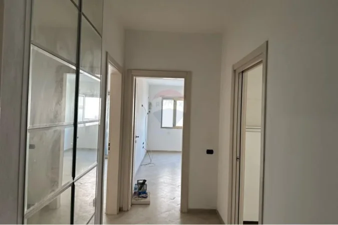 shitet , 116 m² 180.000 € (APARTAMENT 2+1+2 PER SHITJE Durres)