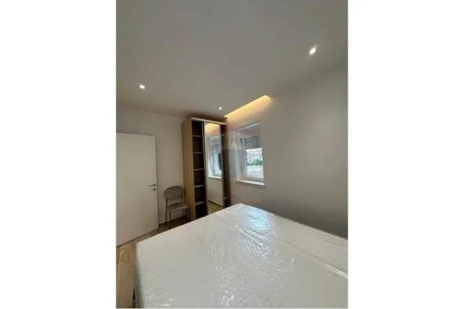 jepet me qera , 40 m² (APARTARTAMENT 1+1 PRANE MOZAIKUT TE TIRANES)