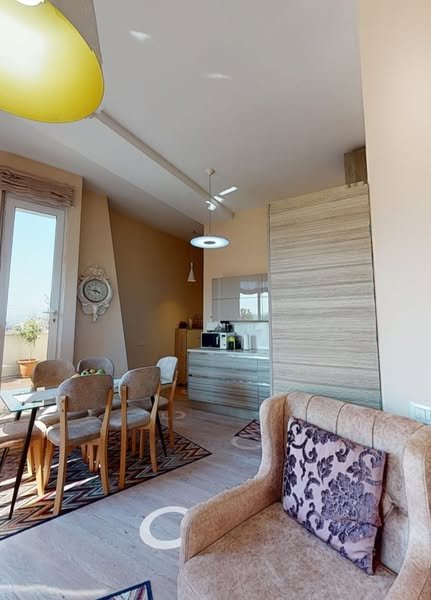 Tirane, shitet apartament 2+1 , 130 m² 238.000 € (Kompleksi Kontakt)