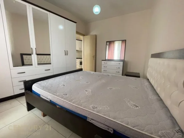 Tirane, shitet apartament 2+1 Kati 3, 82 m² 110.000 € (Astir)