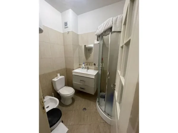 Tirane, shitet apartament Kati 4, 77 m² 100.000 € 