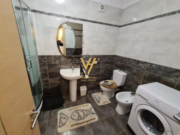 Tirane, jepet me qera apartament 1+1+Ballkon Kati 4, 67 m² 500 € (DON BOSKO)