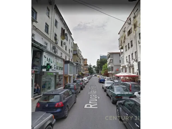 Tirane, shes ambjent biznesi , 49 m² 550.000 € (Ish Blloku)