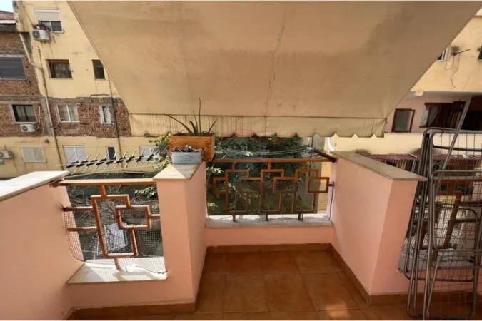 Tirane, jepet me qera apartament 1+1 Kati 2, 68 m² 500 € (Myslym Shyri)