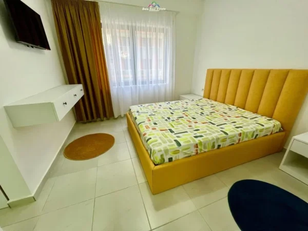 Tirane, jepet me qera apartament 2+1+Ballkon Kati 2, 110 m² 800 € (Rezidenca Kodra e Diellit 2)