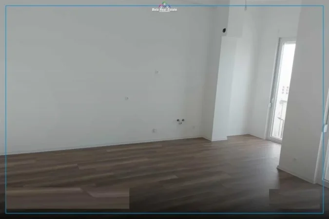 Tirane, jepet me qera zyre Kati 3, 60 m² 600 € (Don Bosko, Trio Tower Residence)