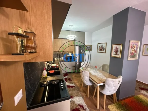 Durres, shitet apartament 2+1 Kati 3, 112 m² 180.000 € (Plazh Rrota e Kuqe)