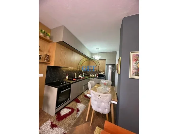 Durres, shitet apartament 2+1 Kati 3, 112 m² 180.000 € (Plazh Rrota e Kuqe)