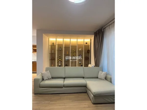 Tirane, shitet apartament 1+1 Kati 10, 87 m² 235.000 € (Liqeni i Tiranes)