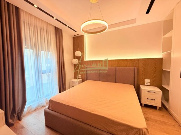 Tirane, jepet me qera apartament 2+1+Ballkon Kati 3, 102 m² 900 € (Porcelan, Rezidenca Erli)