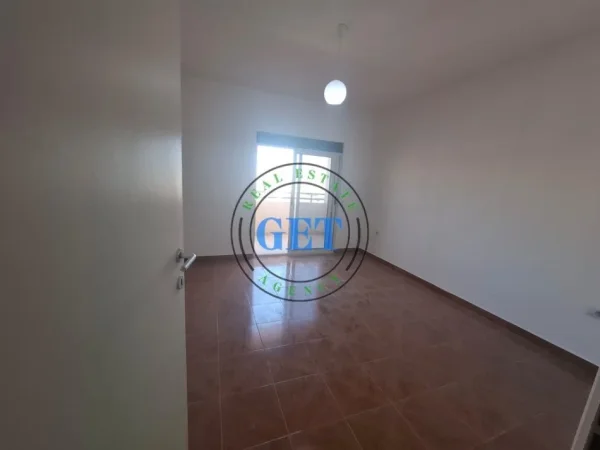 Durres, shitet apartament 2+1 Kati 7, 112 m² 93.000 € (Stadiumi, Durres)