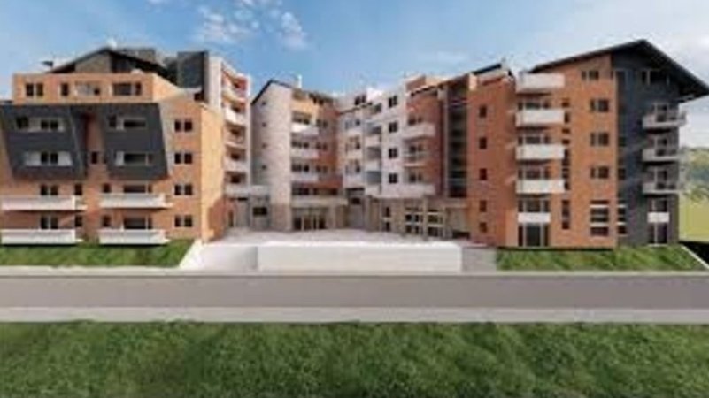 ALF51545 Tirane, shitet ambjent biznesi Kati 0, 195 m² 450.000 € (Fresk)